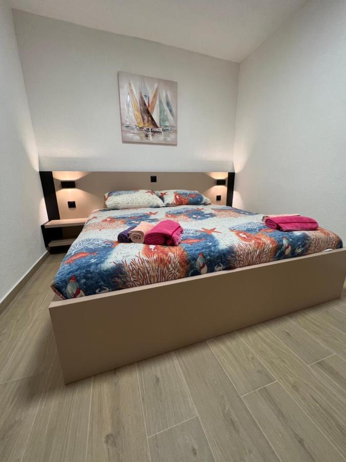 Villa Viktorija Galovac  Dış mekan fotoğraf